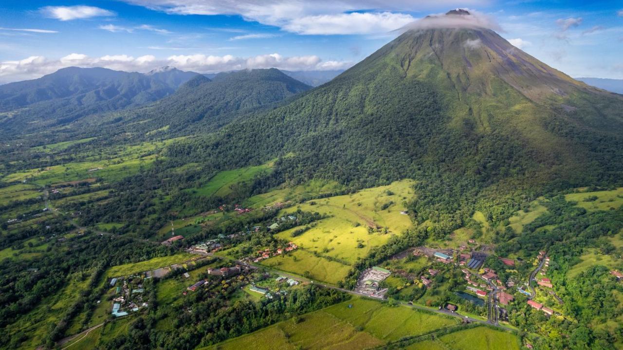 Hotel & Hot Springs Sueno Dorado La Fortuna Exterior photo