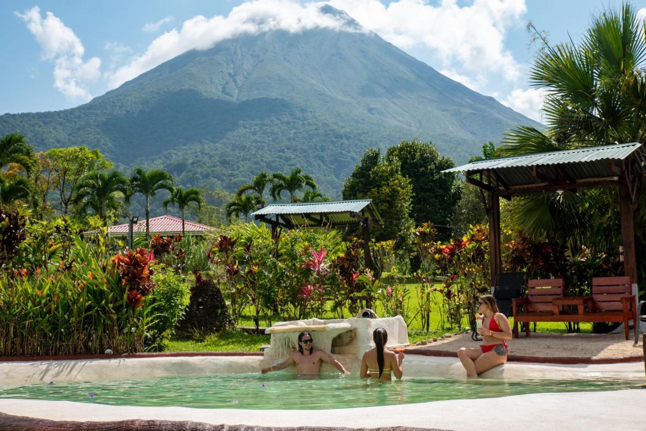 Hotel & Hot Springs Sueno Dorado La Fortuna Exterior photo